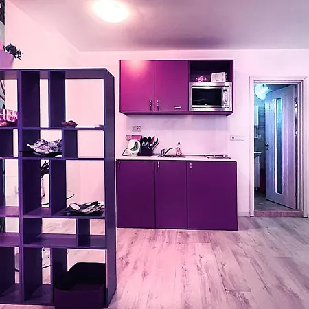 Luxury Romantic In Private With Parking And Pool バルチク