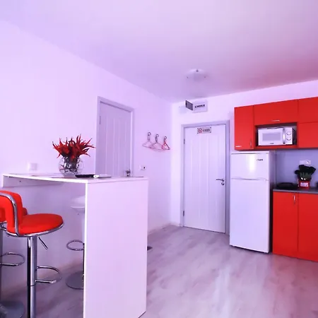 アパート Luxury Romantic In Private With Parking And Pool