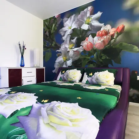 Luxury Romantic In Private With Parking And Pool バルチク