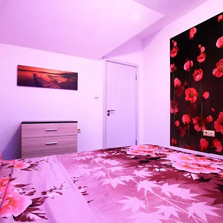 Luxury Romantic In Private With Parking And Pool アパート *