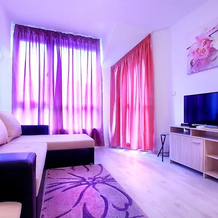 Luxury Romantic In Private With Parking And Pool *