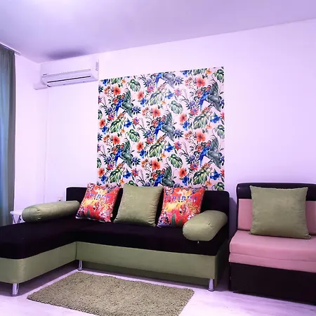 Luxury Romantic In Private With Parking And Pool * バルチク