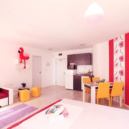 Luxury Romantic In Private With Parking And Pool アパート