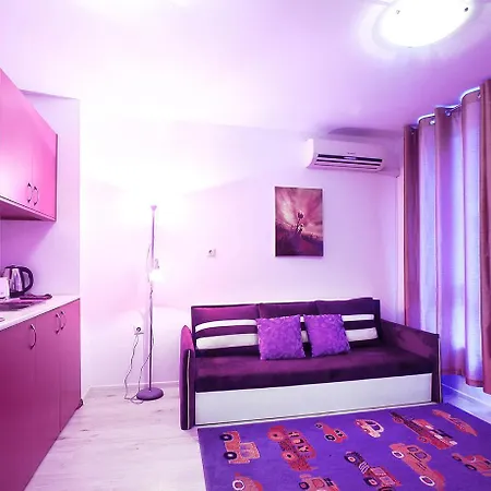 Luxury Romantic In Private With Parking And Pool アパート